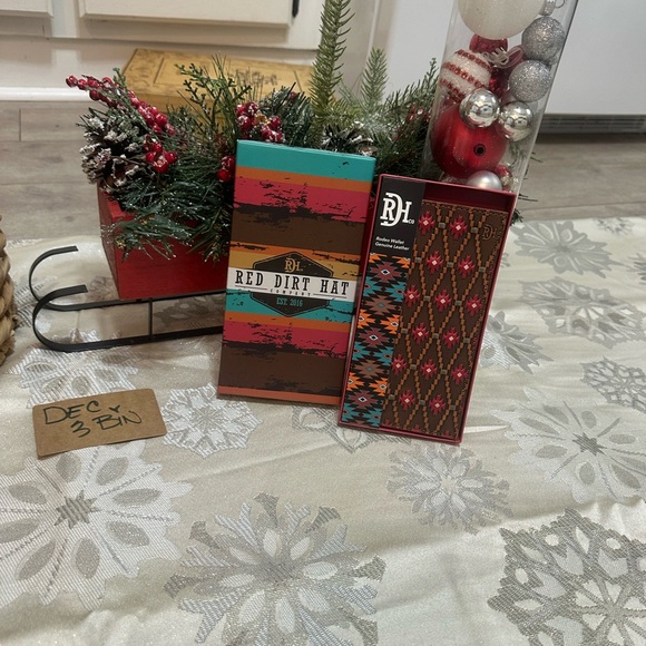 New Red Dirt Hat Co Unisex Wallet Rodeo Leather Southwest RedTan 23111876W16 - Picture 3 of 16